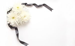 ดอกไม้งานศพแบบไทย ความหมายและการจัดที่นิยมในประเพณีไทย